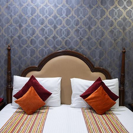 Hotel Sunstar Grand Delhi  Luaran gambar