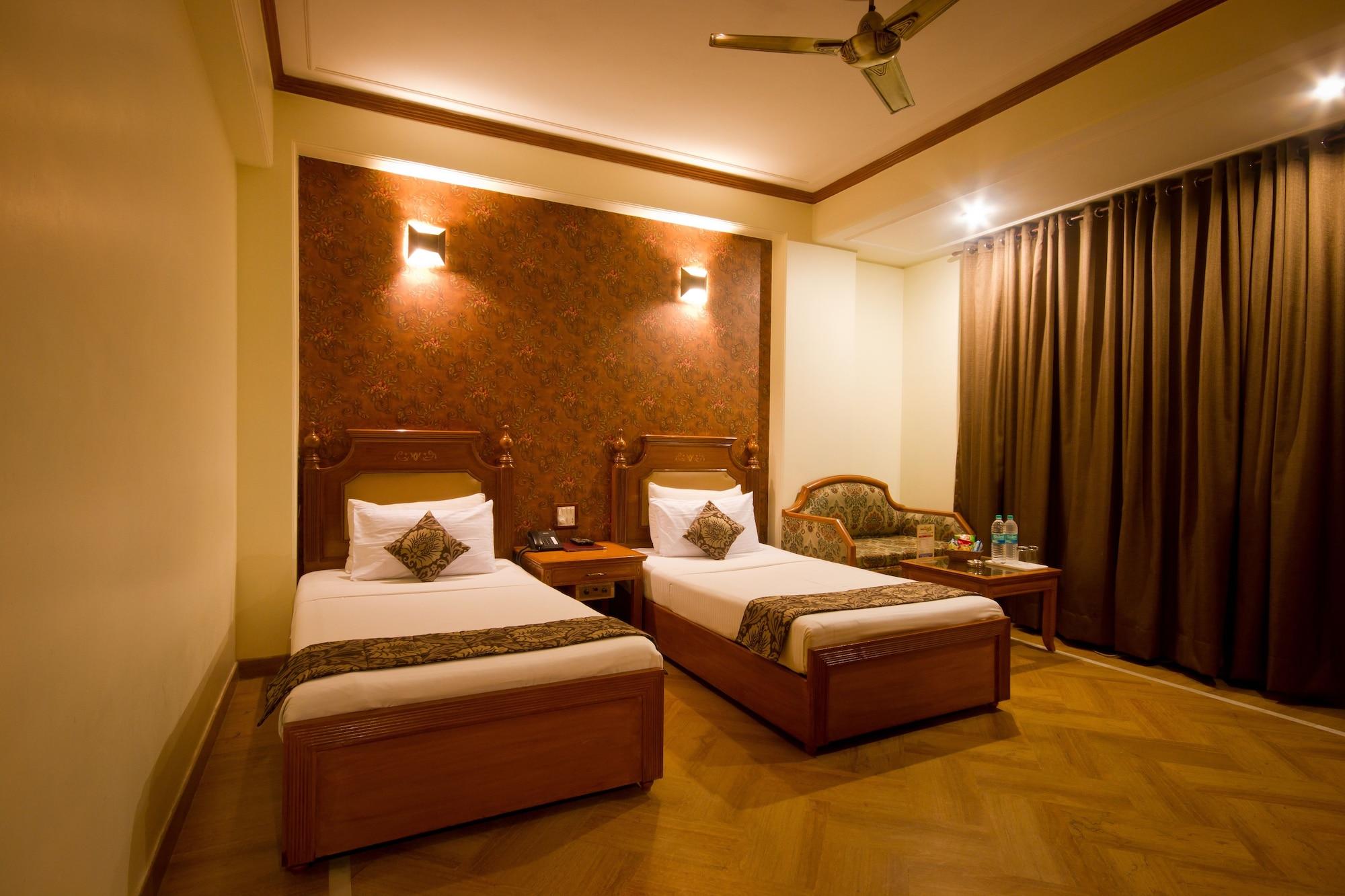 Hotel Sunstar Grand Delhi  Luaran gambar