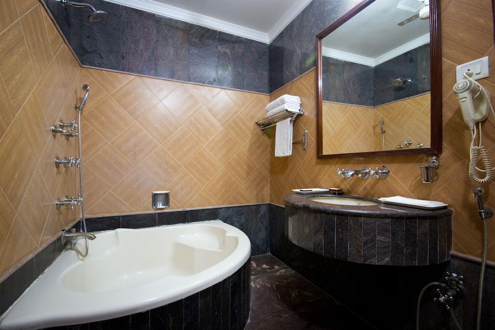 Hotel Sunstar Grand Delhi  Luaran gambar