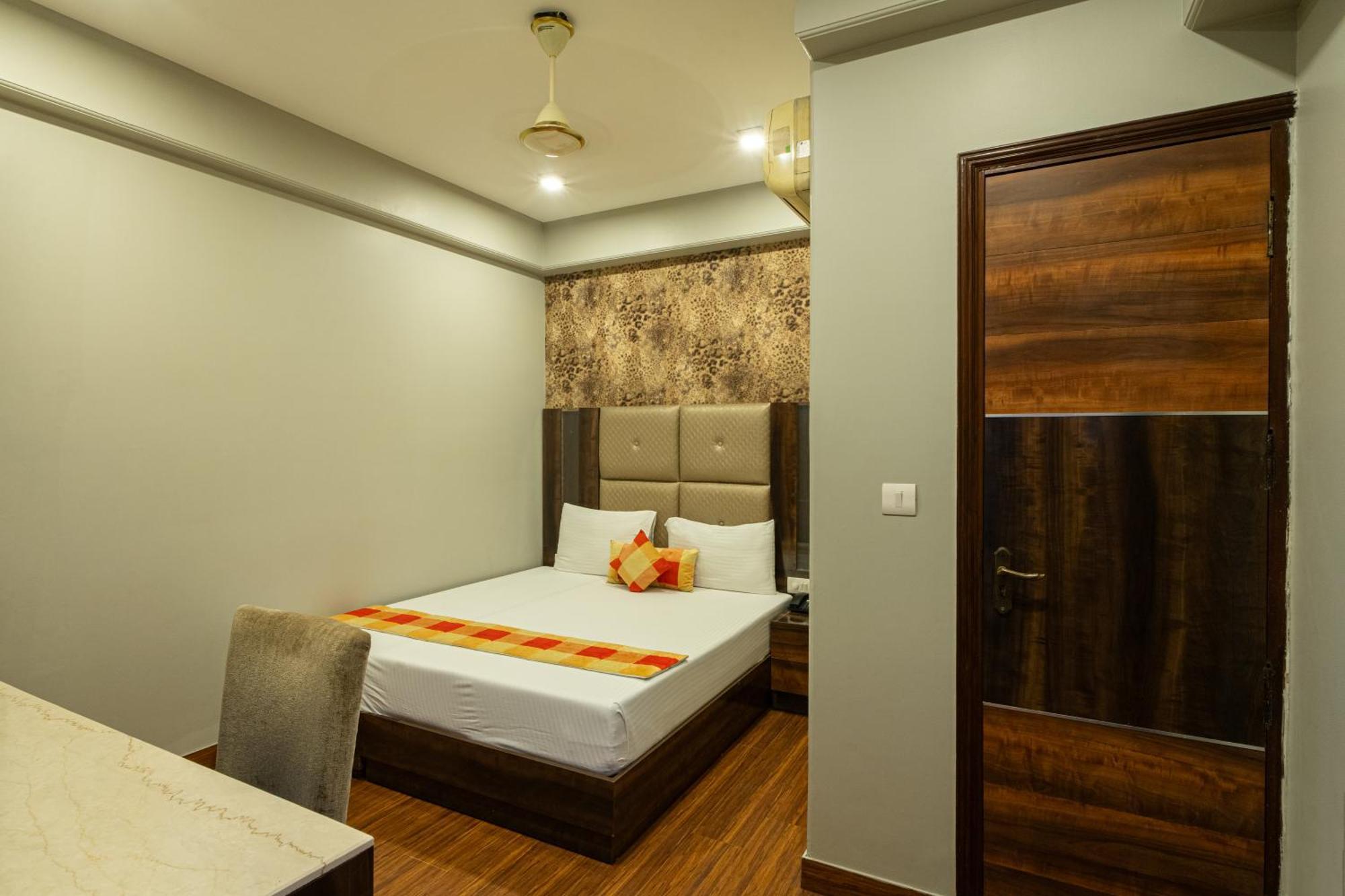 Hotel Sunstar Grand Delhi  Luaran gambar