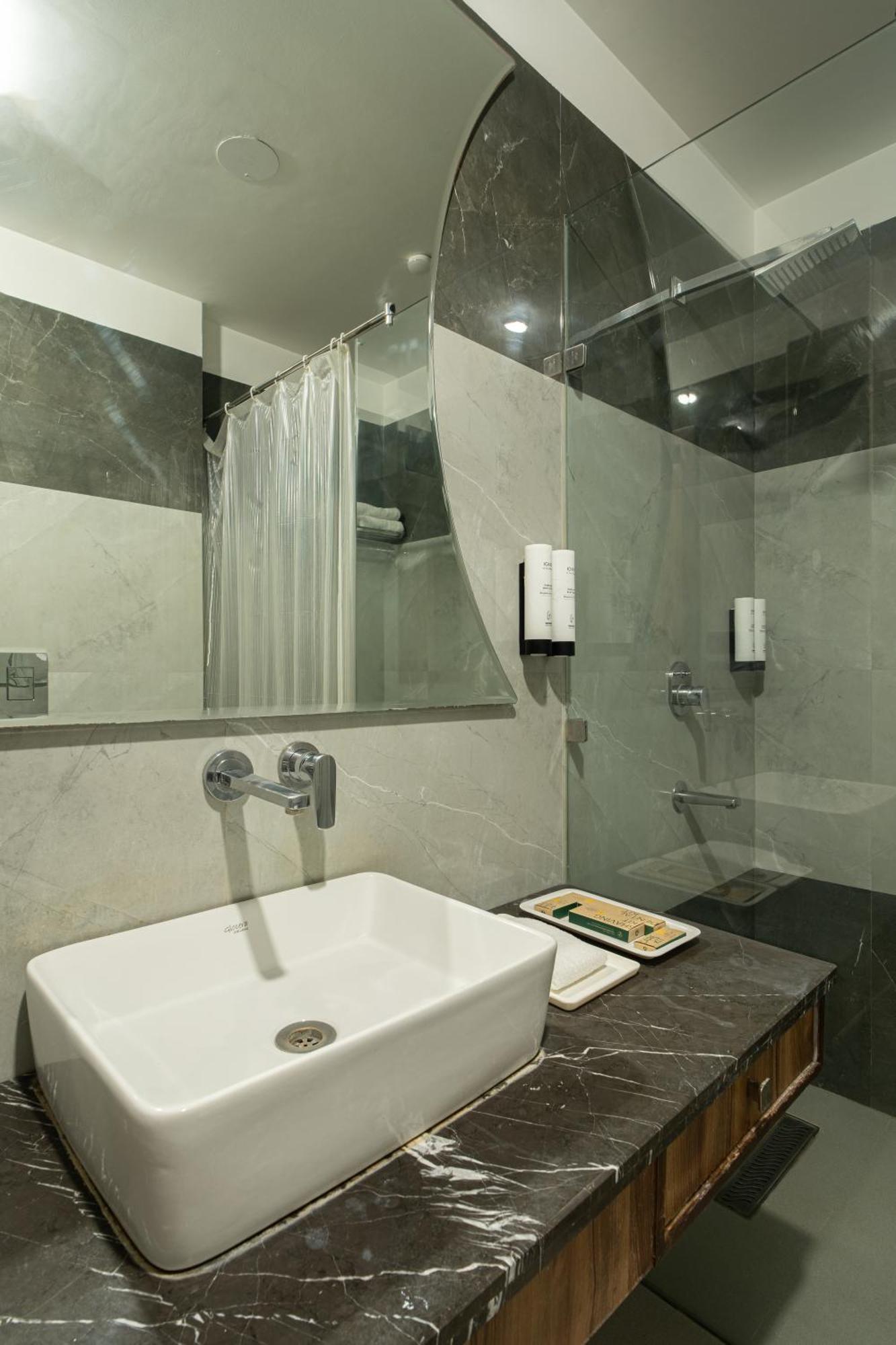 Hotel Sunstar Grand Delhi  Luaran gambar