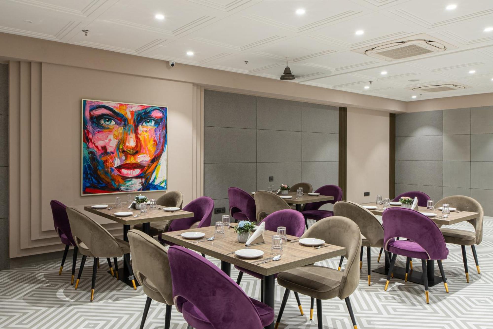 Hotel Sunstar Grand Delhi  Luaran gambar