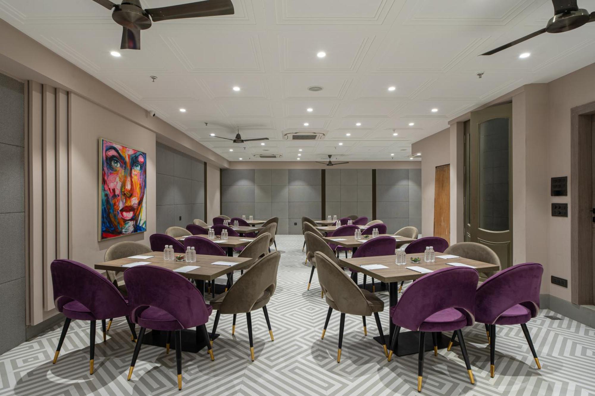 Hotel Sunstar Grand Delhi  Luaran gambar